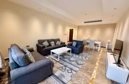Apartment - 2 Bedrooms - 2 Bathrooms for rent in Giardino Apartments - The Pearl Island - Doha