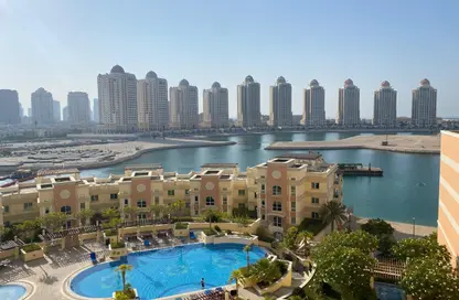 Apartment - 2 Bedrooms - 3 Bathrooms for rent in Tower 29 - Viva Bahriyah - The Pearl Island - Doha
