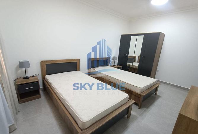 870773 - Property Image 2