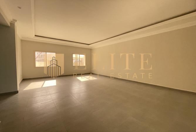937280 - Property Image 3