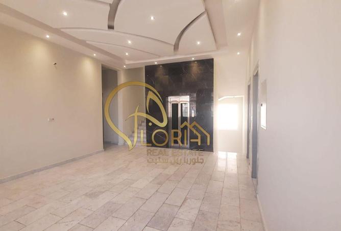 951948 - Property Image 2