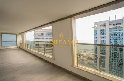 Apartment - 4 Bedrooms - 5 Bathrooms for rent in West Bay - West Bay - Doha