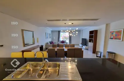 Apartment - 3 Bedrooms - 5 Bathrooms for rent in Viva West - Viva Bahriyah - The Pearl Island - Doha