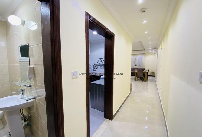 951466 - Property Image 3