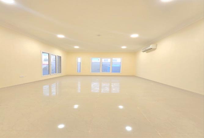 997736 - Property Image 2