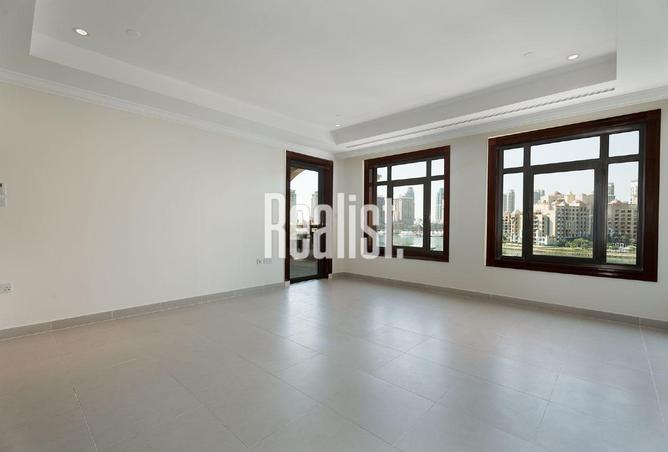 969914 - Property Image 2