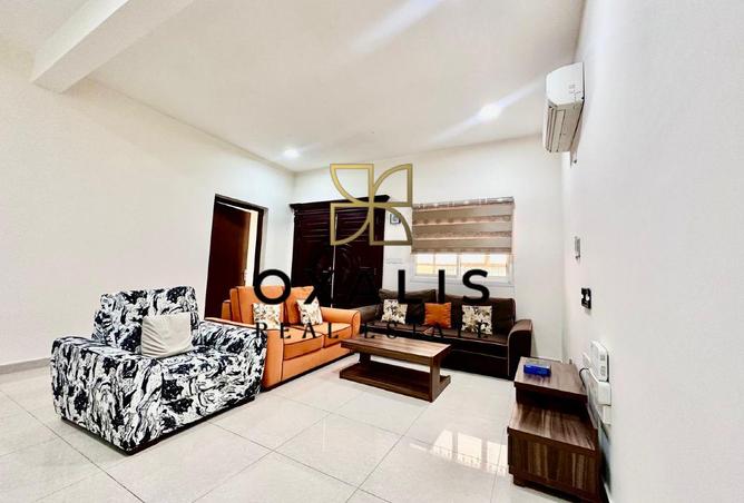 955396 - Property Image 2
