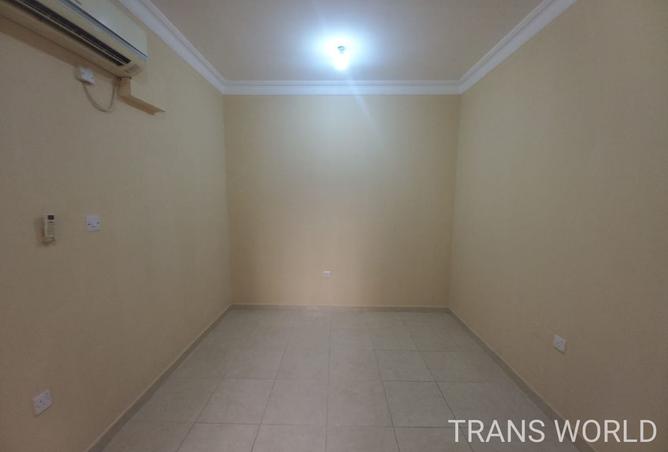 970399 - Property Image 3