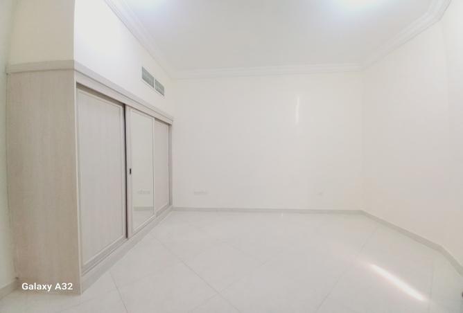 947169 - Property Image 3