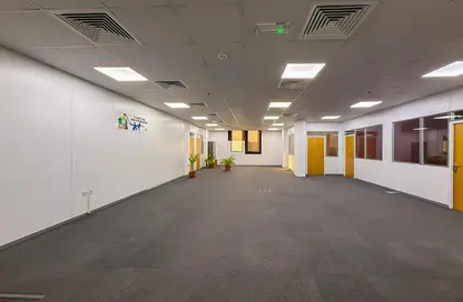 Office Space - Studio - 4 Bathrooms for rent in Salwa Road - Old Industrial Area - Al Rayyan - Doha