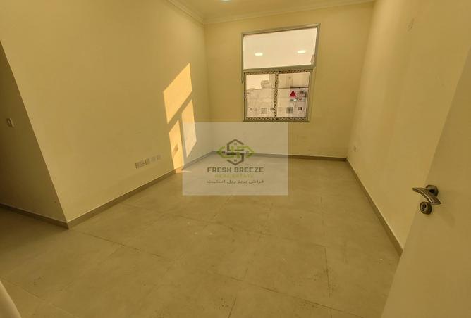 979844 - Property Main Image