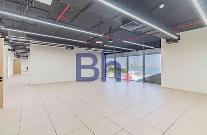 Office Space - Studio - 7 Bathrooms for rent in West Bay Tower - West Bay - West Bay - Doha