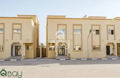 شقة - 7 غرف نوم - 8 حمامات للايجار في Al Sakhama - الدوحة شقة - 7 غرف نوم - 8 حمامات للايجار في Al Sakhama - الدوحة