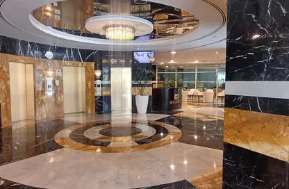 دوبلكس - 3 غرف نوم - 4 حمامات للايجار في برج وست باي - الخليج الجنوبي - الخليج الغربي - الدوحة