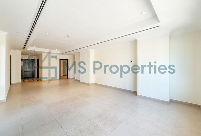 994441 - Property Image 3