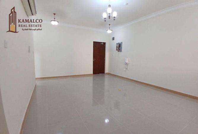 965341 - Property Image 2