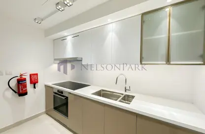 Apartment - 2 Bedrooms - 3 Bathrooms for rent in Gewan Island - The Pearl Island - Doha