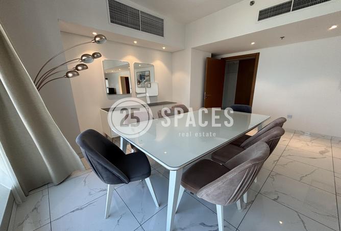 956770 - Property Image 2