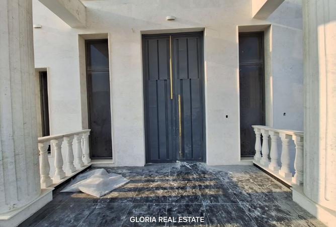 1004893 - Property Image 3