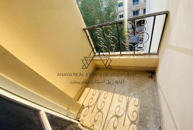 934031 - Property Image 3