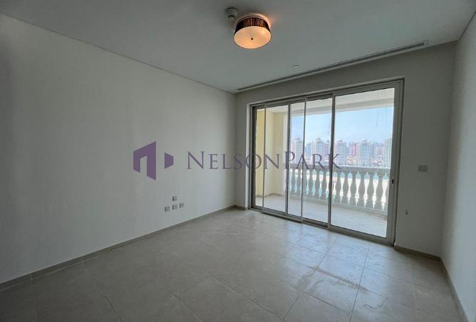 930432 - Property Image 3