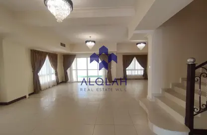 فيلا - 4 غرف نوم - 4 حمامات للايجار في شارع الوعب - الوعب - الدوحة