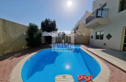 صورة لـ حوض سباحة فيلا - 4 غرف نوم - 4 حمامات للايجار في الوعب - الوعب - الدوحة ، صورة رقم 1