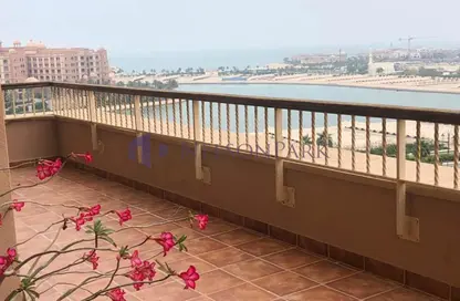 شقة - 2 غرف نوم - 3 حمامات للبيع في طريق بورتو الشرقي - بورتو أرابيا - جزيرة اللؤلؤة - الدوحة