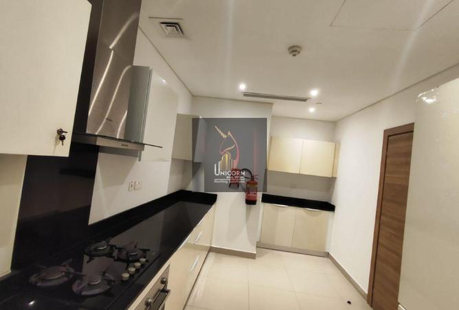 916415 - Property Image 3