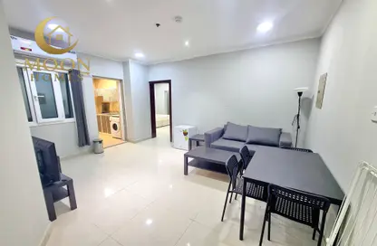 Apartment - 1 Bedroom - 1 Bathroom for rent in Old Salata - Salata - Doha