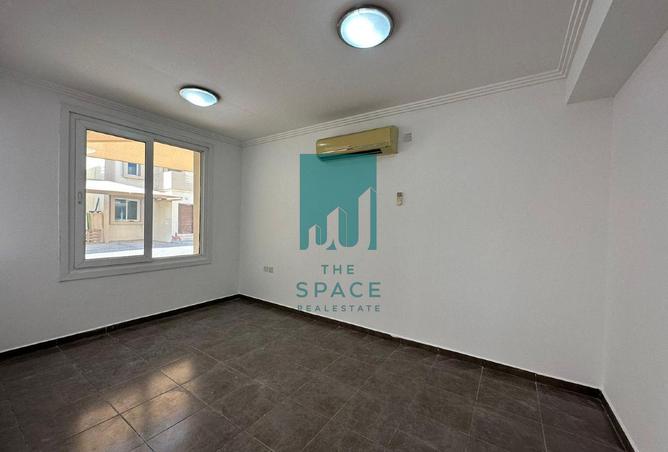 965476 - Property Image 3