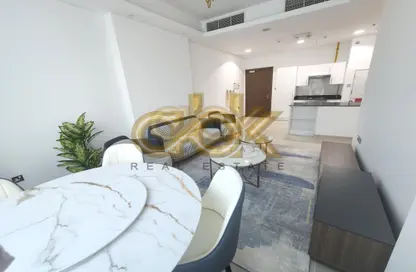 Apartment - 2 Bedrooms - 2 Bathrooms for sale in Marina Tower 07 - Marina District - Lusail Apartment - 2 Bedrooms - 2 Bathrooms for sale in Marina Tower 07 - Marina District - Lusail