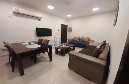Living / Dining Room image for: Apartment - 3 Bedrooms - 2 Bathrooms for rent in Al Mansoura - Al Mansoura - Doha, Image 1