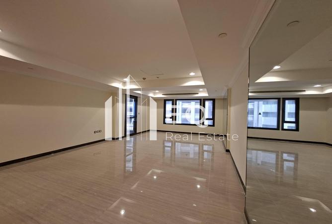 948054 - Property Image 2