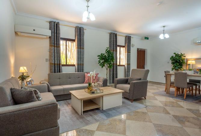 953294 - Property Image 2