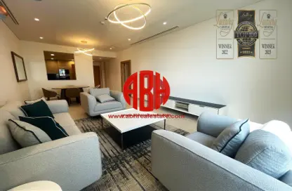 Apartment - 1 Bedroom - 2 Bathrooms for rent in The Garden - Floresta Gardens - The Pearl Island - Doha