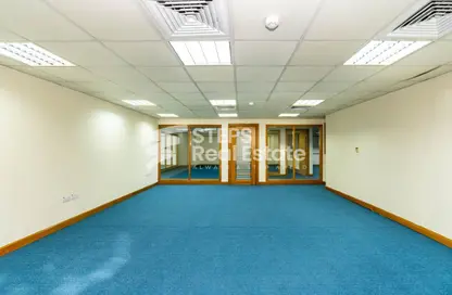 Office Space - Studio - 4 Bathrooms for rent in Regus - D-Ring Road - D-Ring - Doha