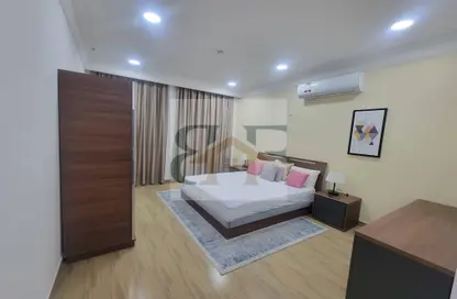 Apartment - 2 Bedrooms - 3 Bathrooms for rent in Al Mansoura - Al Mansoura - Doha