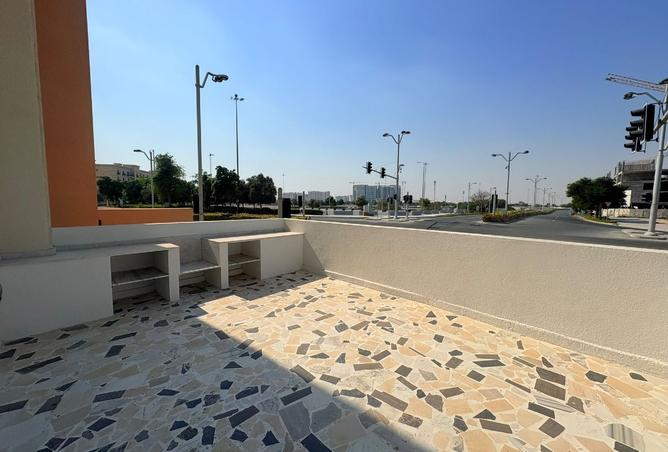 998700 - Property Image 3