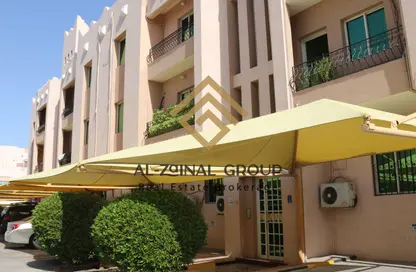 شقة - 2 غرف نوم - 2 حمامات للايجار في شارع المطار القديم - طريق المطار القديم - الدوحة