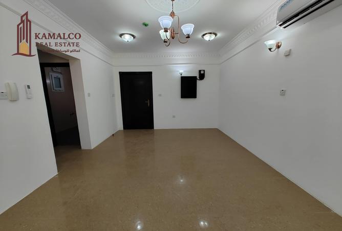 928689 - Property Image 2