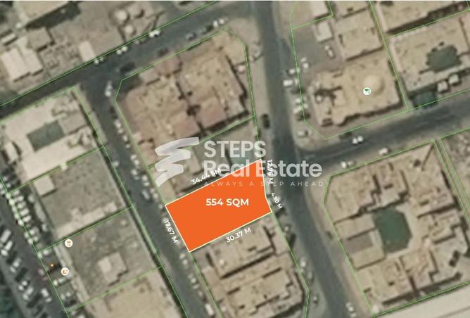 978717 - Property Image 2