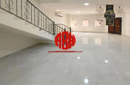 مجمع سكني - 4 غرف نوم - 5 حمامات للايجار في برج أسباير - الوعب - الوعب - الدوحة