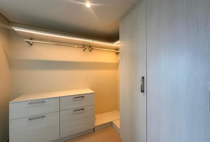 983695 - Property Image 2