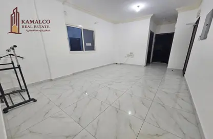 Apartment - 3 Bedrooms - 3 Bathrooms for rent in Al Mansoura - Al Mansoura - Doha