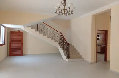 مجمع سكني - 4 غرف نوم - 3 حمامات للايجار في إزغاوا - إزغاوا - الدوحة