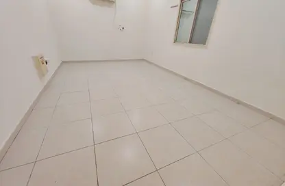 Apartment - 2 Bedrooms - 2 Bathrooms for rent in Madinat Khalifa Building 58 - Madinat Khalifa South - Madinat Khalifa - Doha