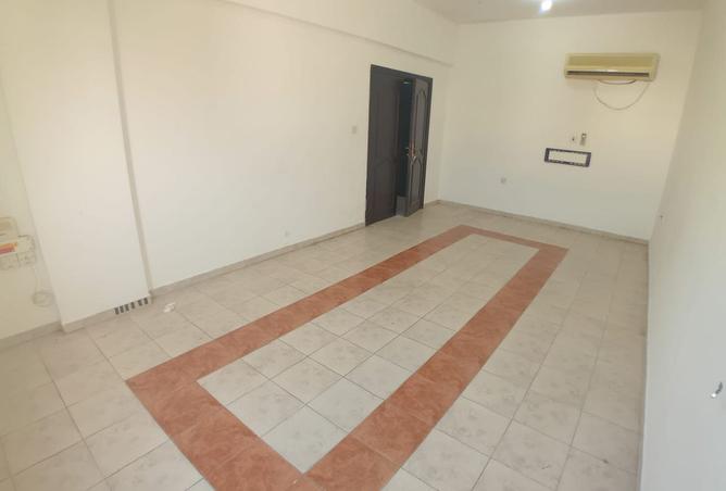 979420 - Property Image 2