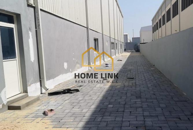 897078 - Property Image 3