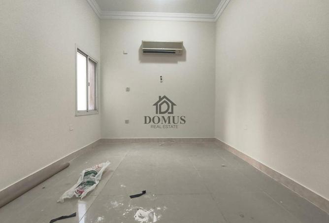 995479 - Property Image 3